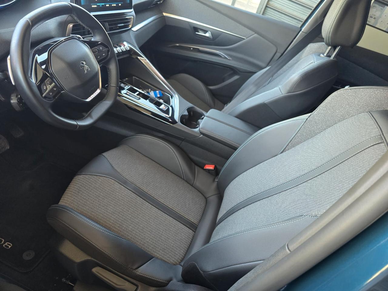 Peugeot 3008 BlueHDi 130 S&S EAT8 GT