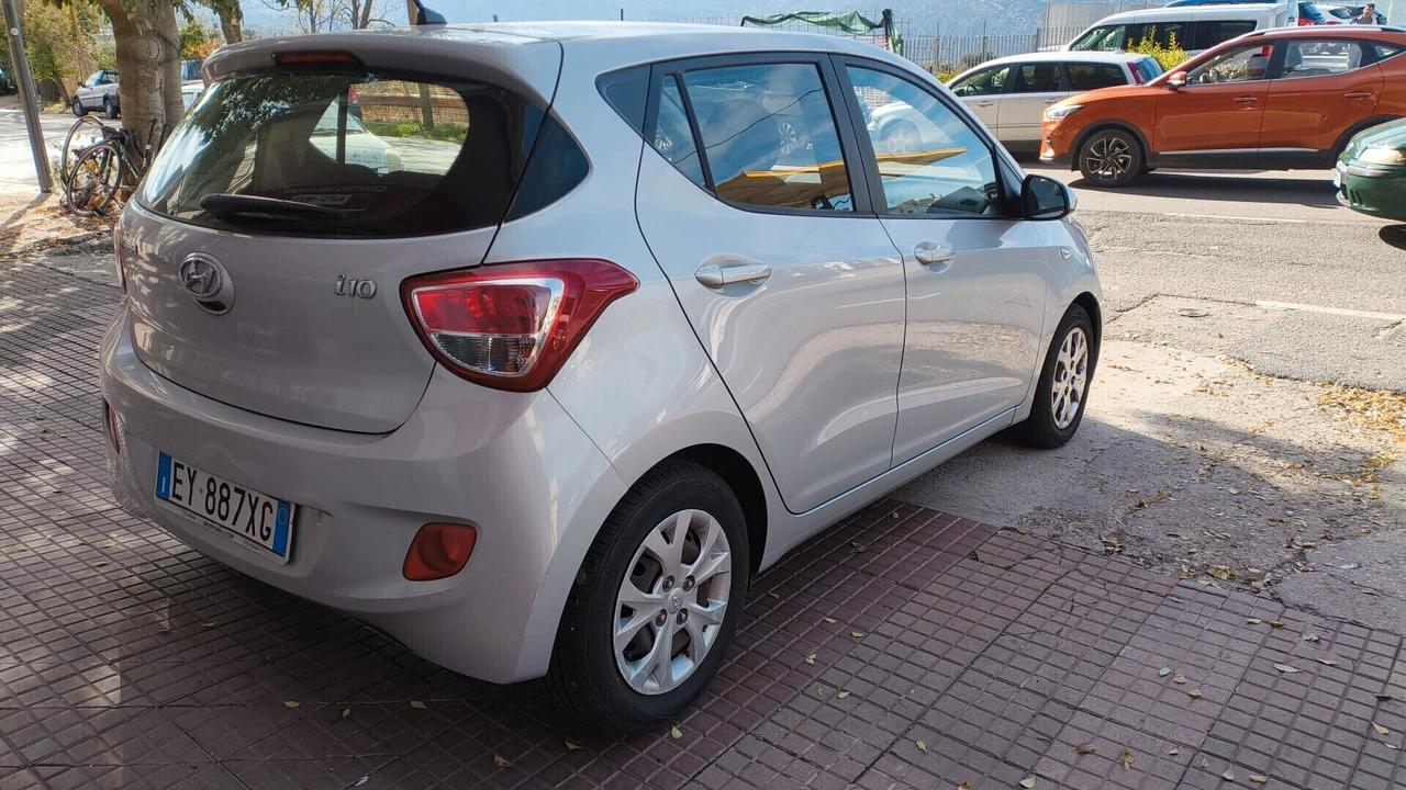Hyundai i10 1.0 MPI Login A/T