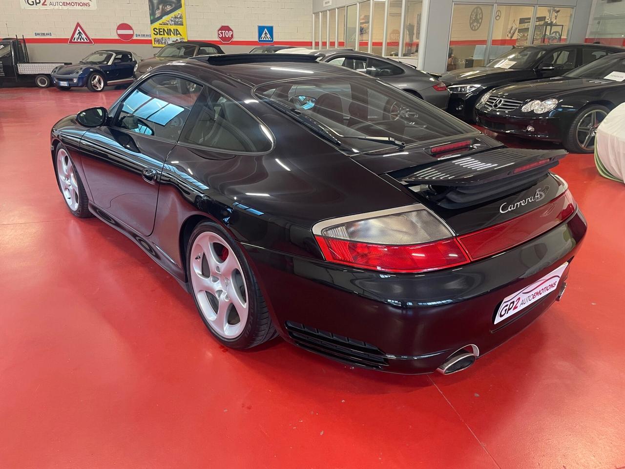 Porsche 911 Carrera cat Coupé