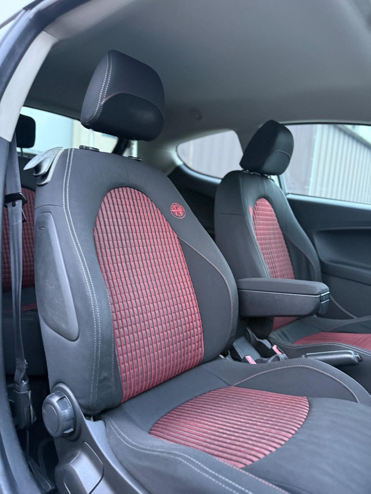 Alfa Romeo MiTo 1.4 T 120 CV GPL Distinctive Sport Pack