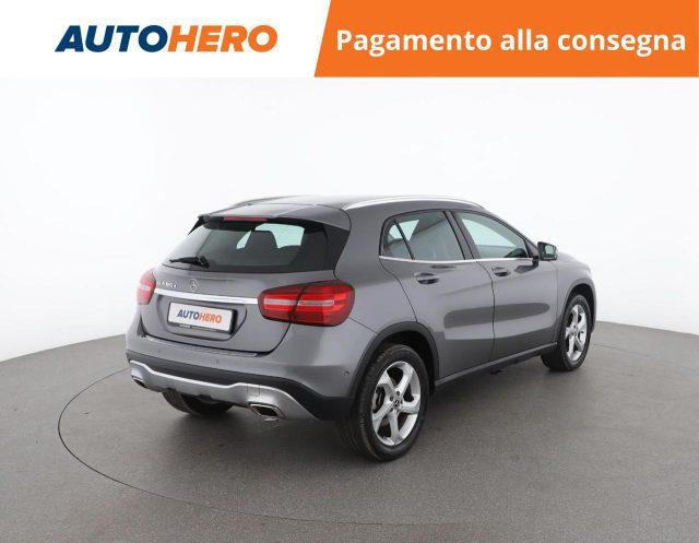 MERCEDES-BENZ GLA 180 d Automatic Sport