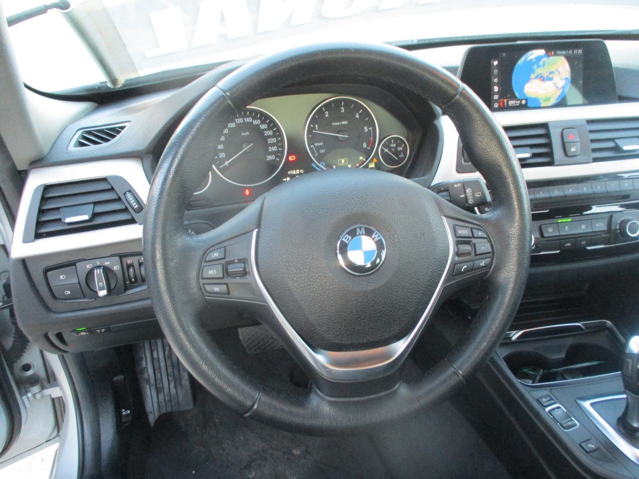 Bmw 318 318d Touring Business Advantage aut.