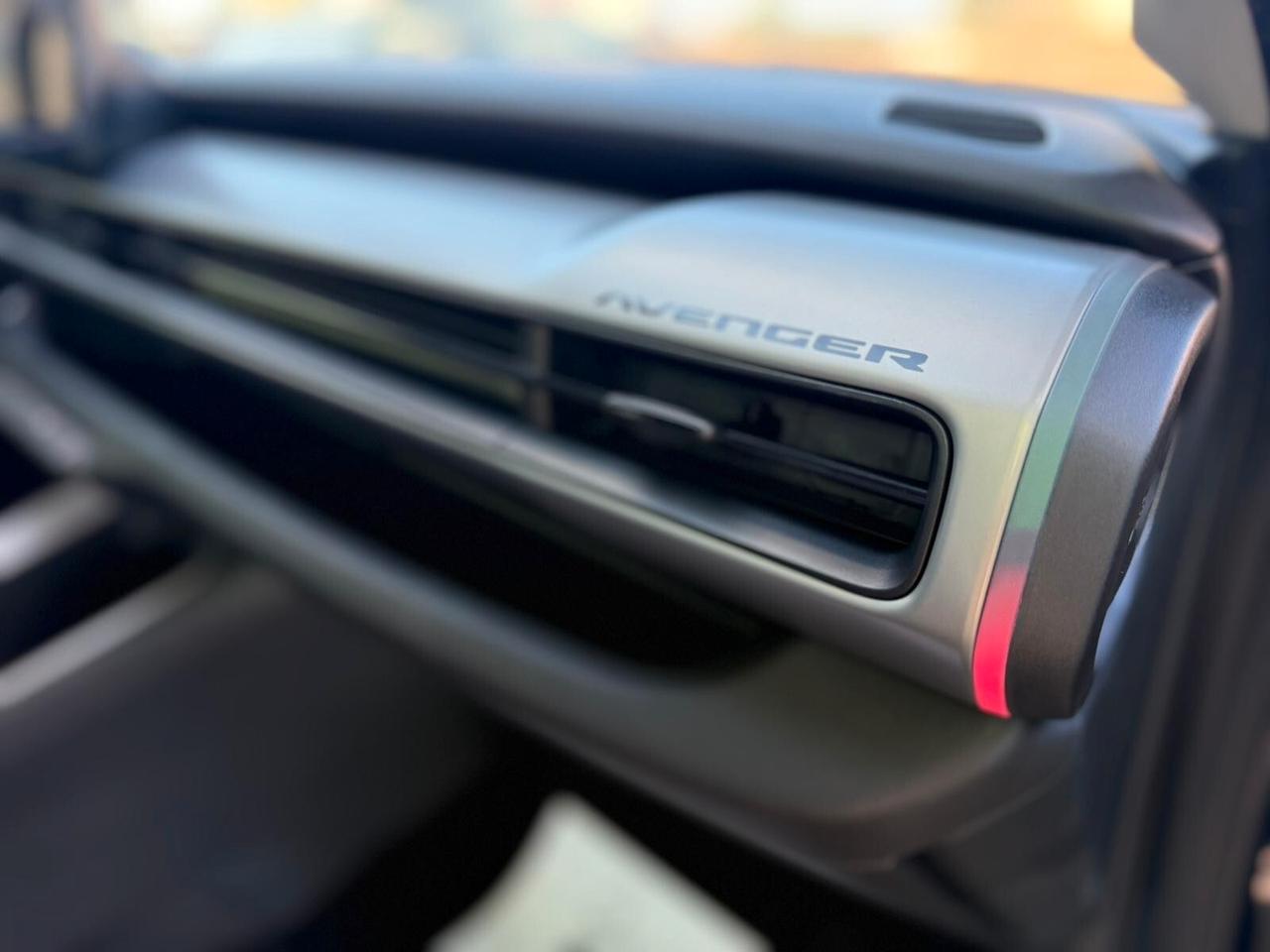 Jeep Avenger 1.2 Turbo 100 CV Summit