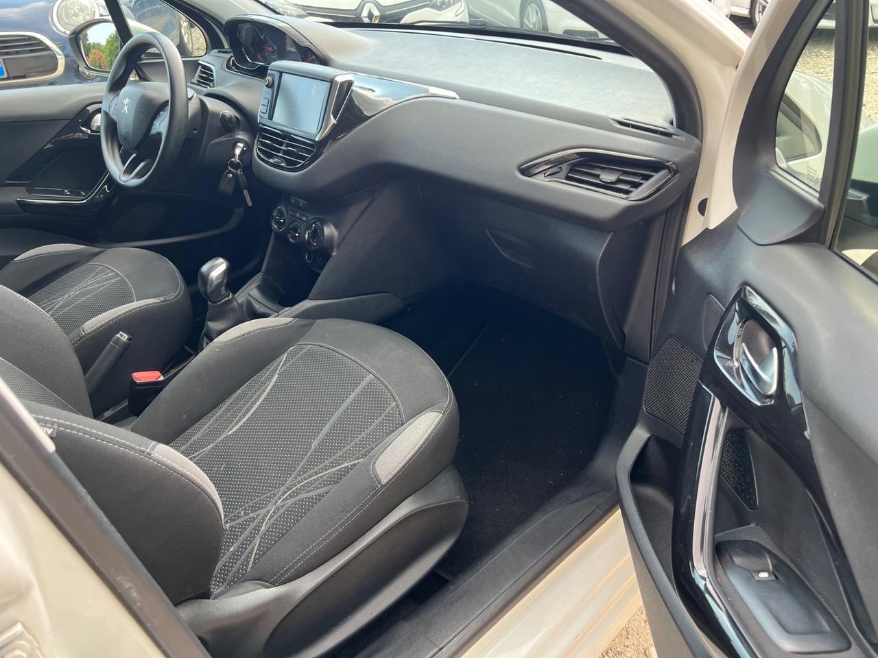 Peugeot 208 PureTech 82 5 porte Active