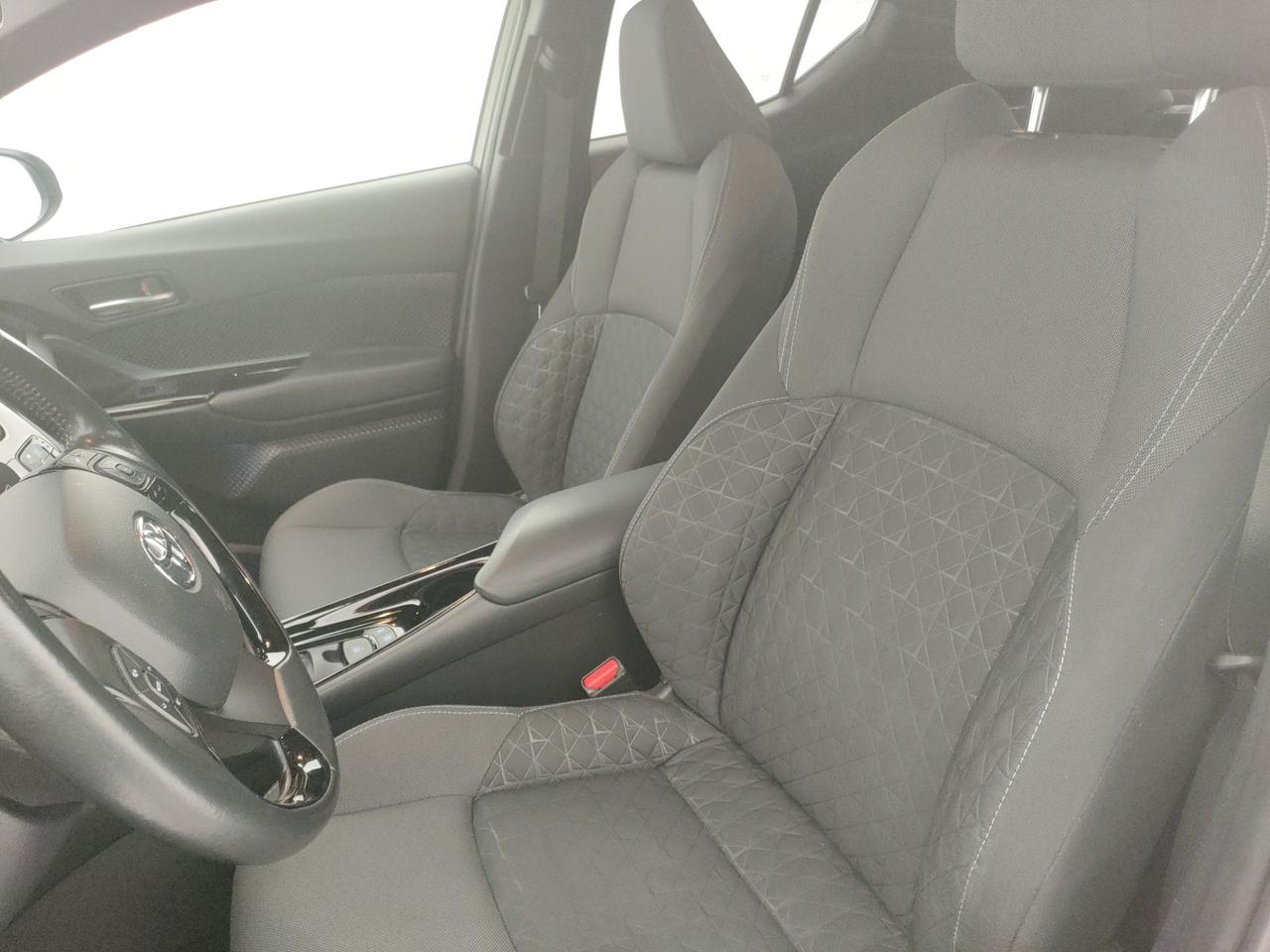 TOYOTA C-HR I 2020 - C-HR 2.0h Trend e-cvt