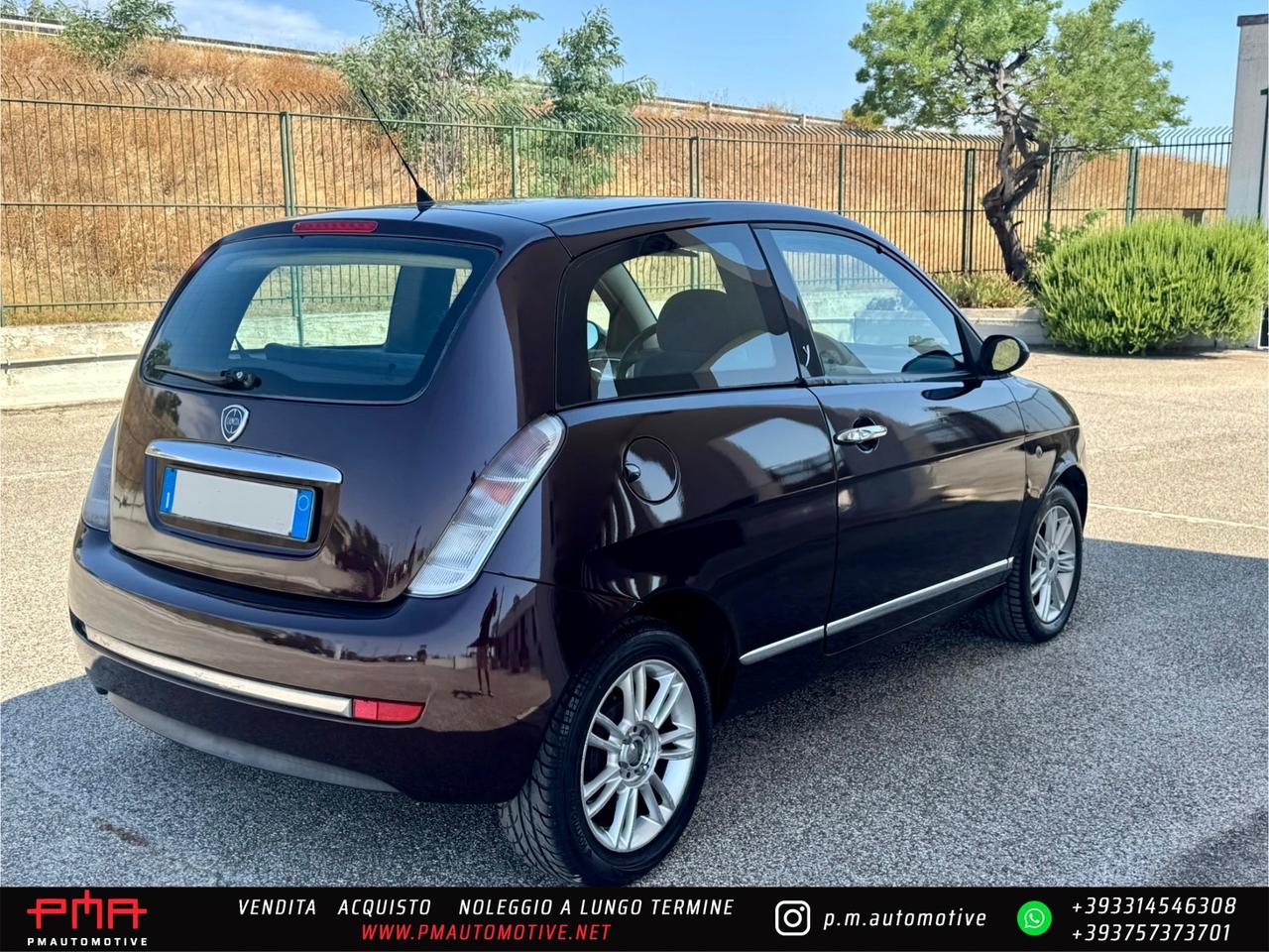 Lancia Ypsilon 1.3 MJT 90 CV Oro