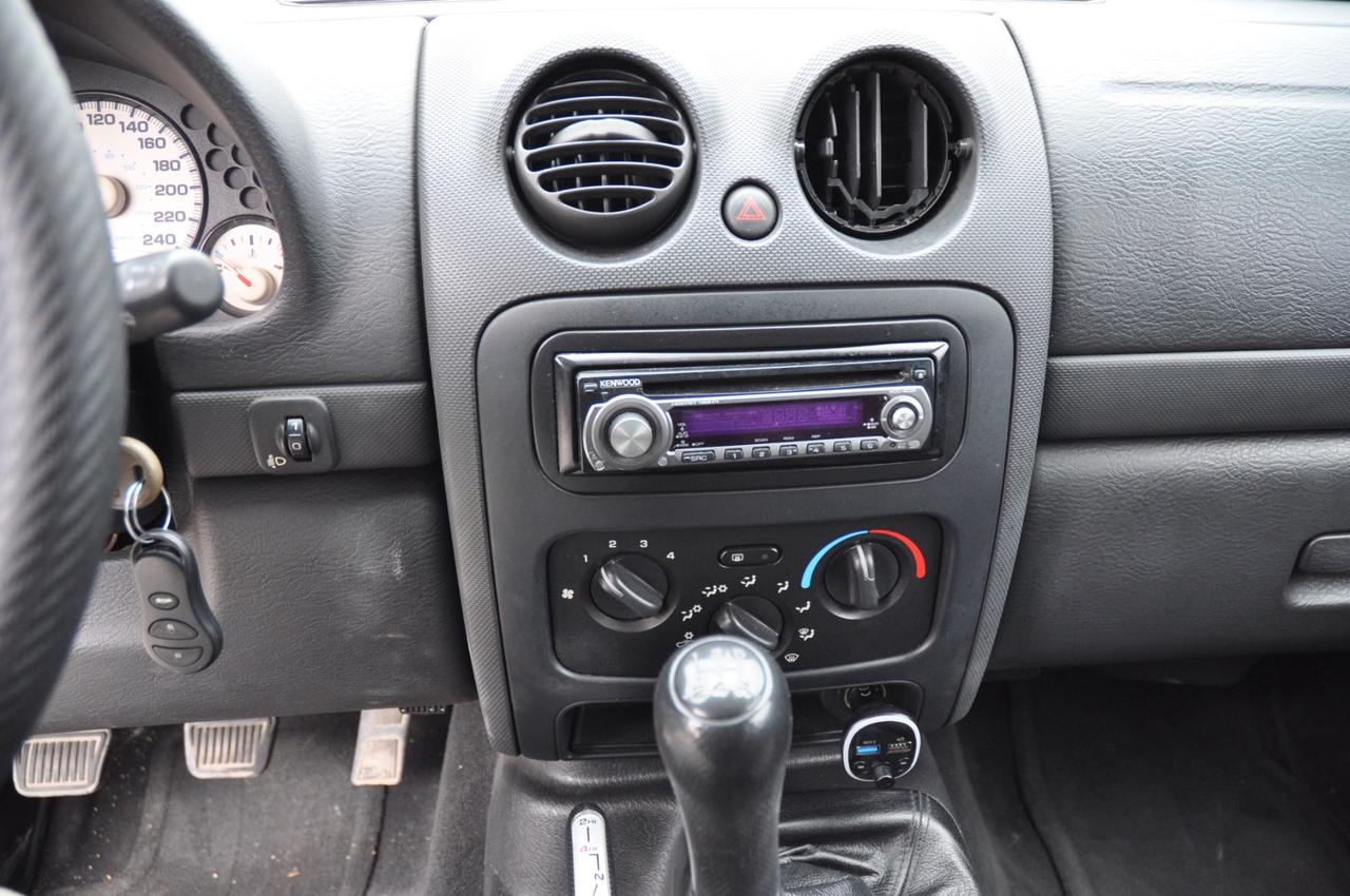 Jeep Cherokee 2.5 CRD Sport