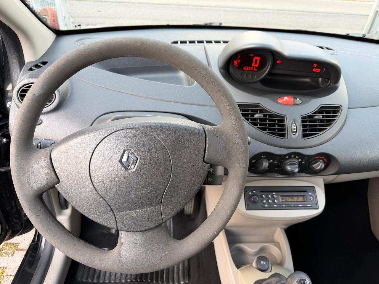 Renault Twingo 1.2 8V Dynamique-2010