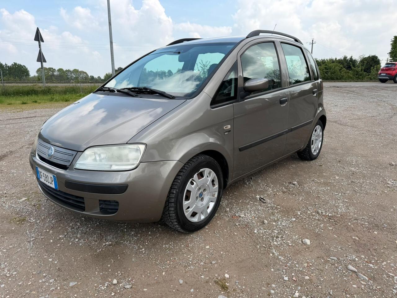 Fiat Idea BlackLabel