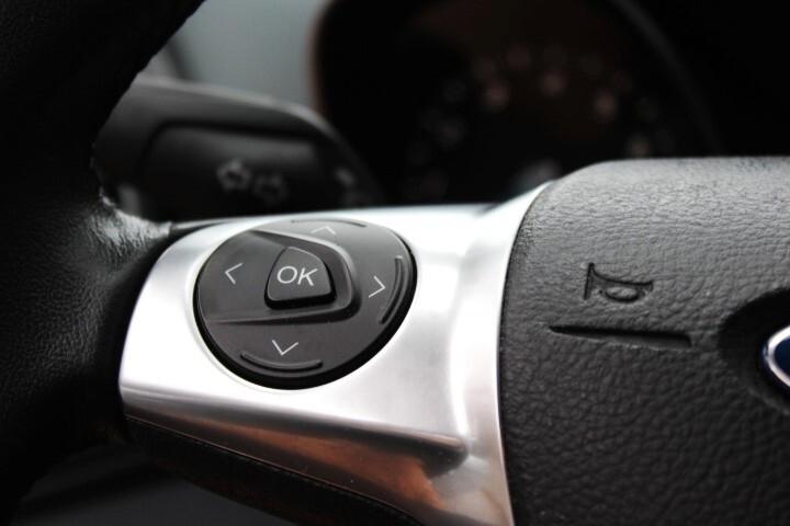 Ford C-Max 1.0 EcoBoost 100CV Titanium DA VETRINA