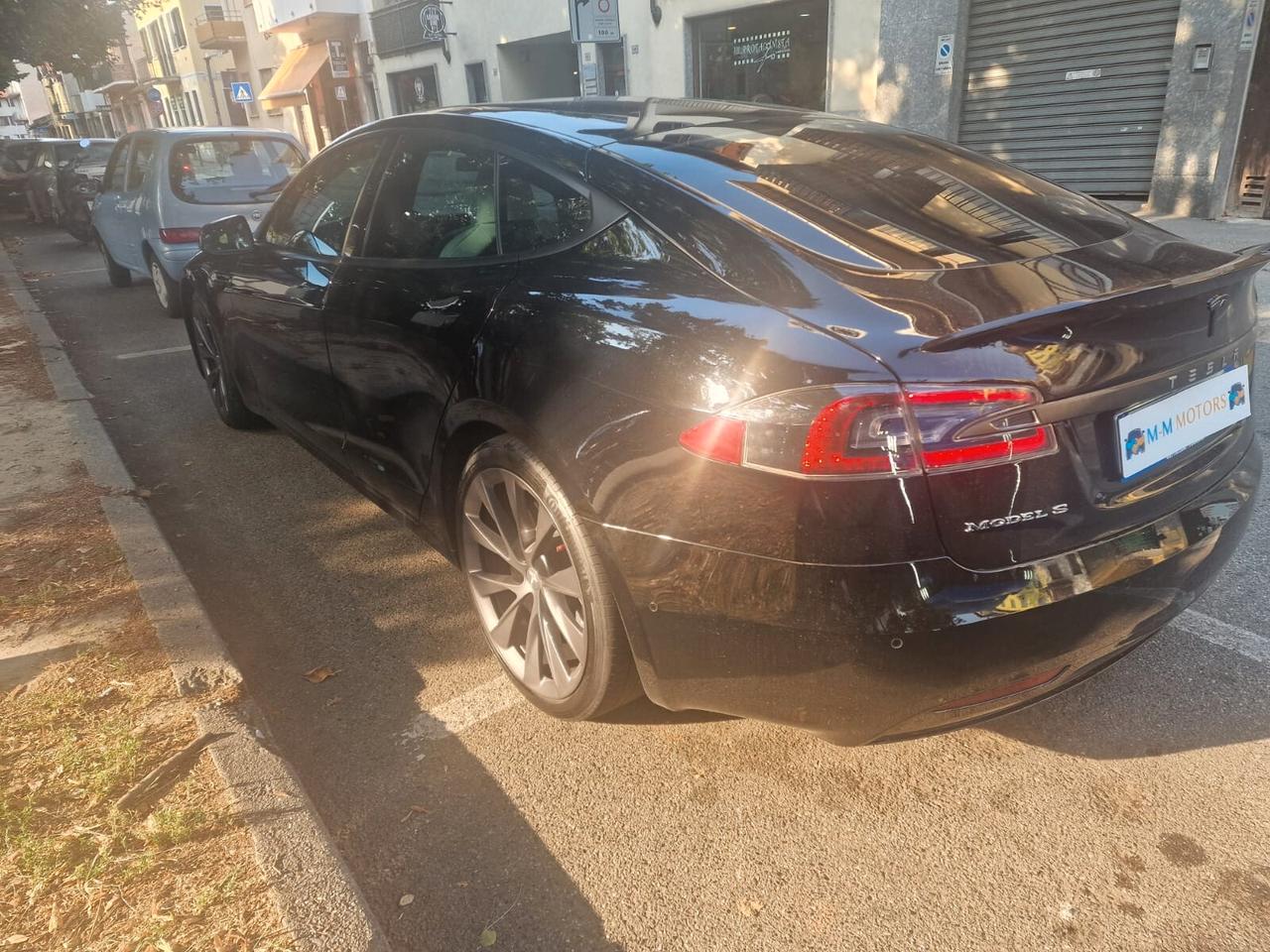Tesla Model S Model S 75kWh Dual Motor AWD