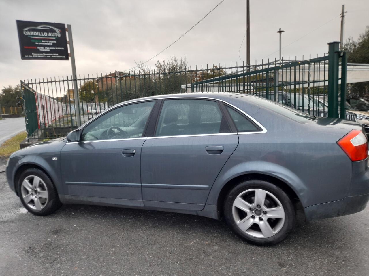 Audi A4 2.5 TDI 155 CV