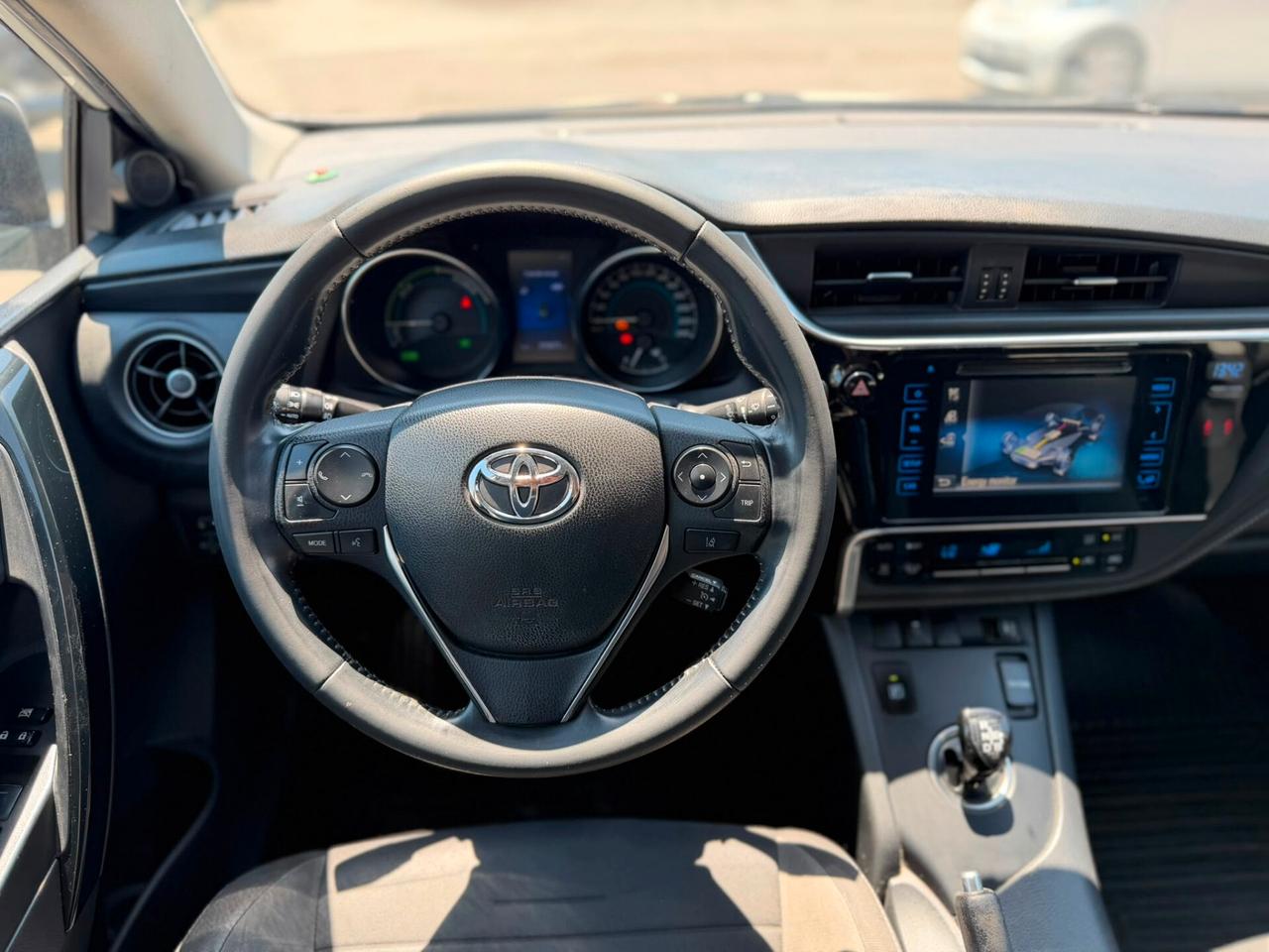 Toyota Auris Touring Sports 1.8 Hybrid Active