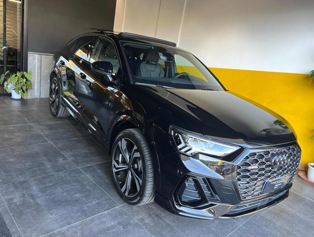 AUDI Q3 SPB 40 TDI quattro S line Tetto Identity Black