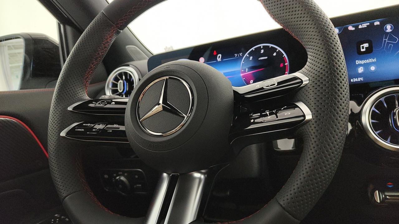 Mercedes-Benz GLA 200 d automatic