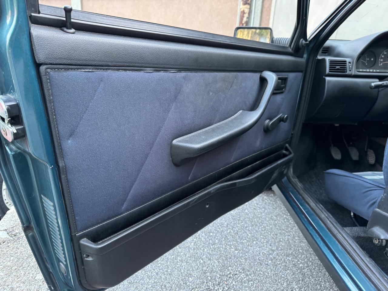 Fiat Uno - Versione Hobby - INTONSA