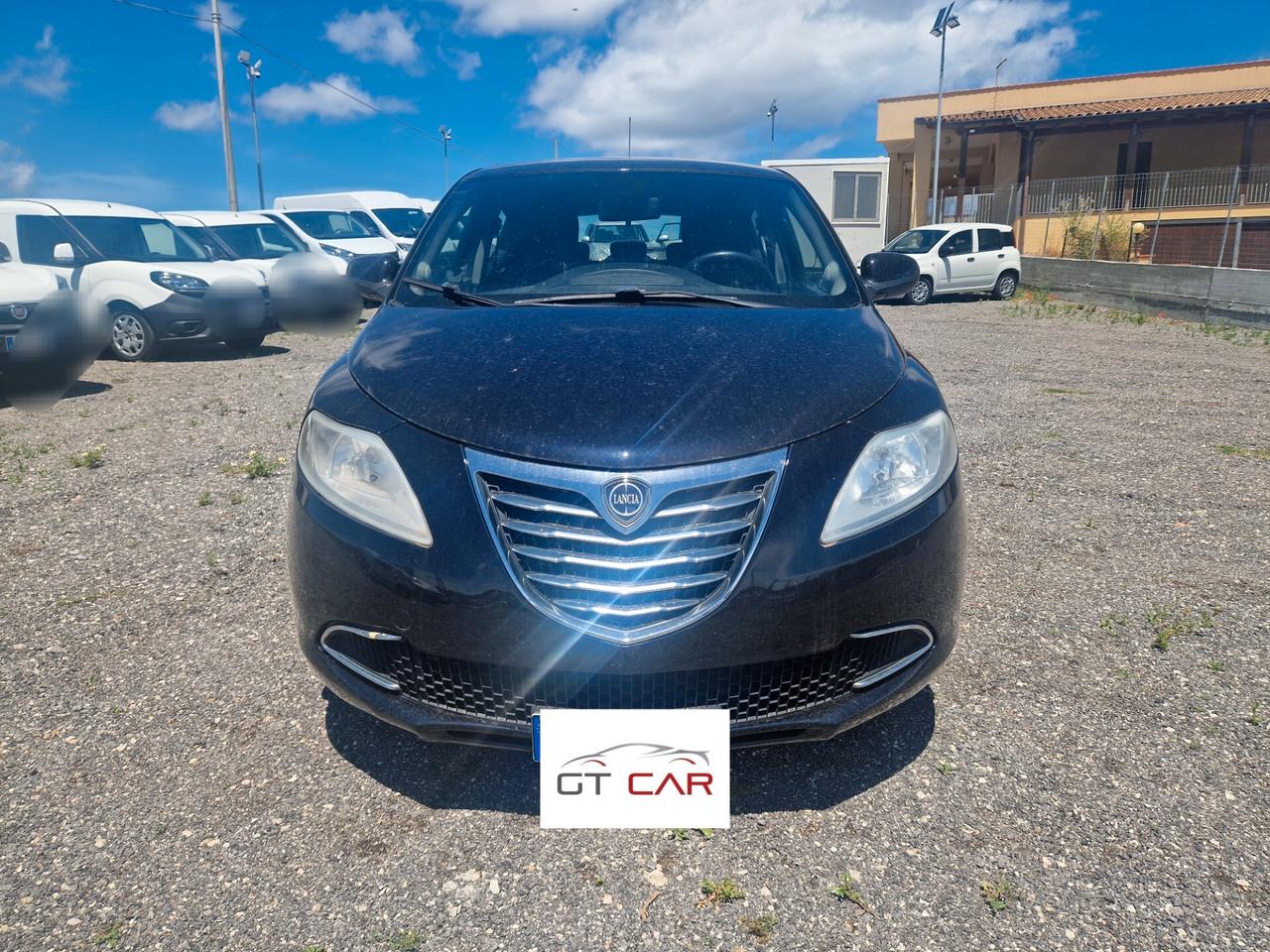 Lancia Ypsilon 1.2 69 CV 5 porte S&S Silver