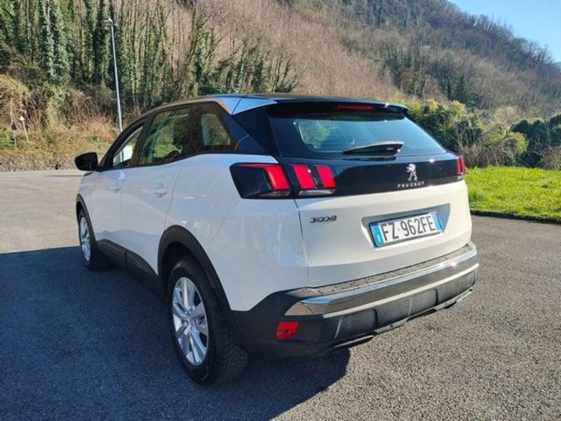 Peugeot 3008 BlueHDi 130 EAT8 S&S Business