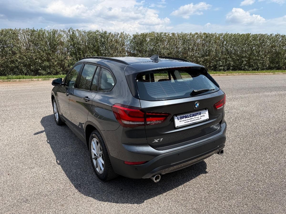 BMW - X1 - xDrive20d Business Advantage