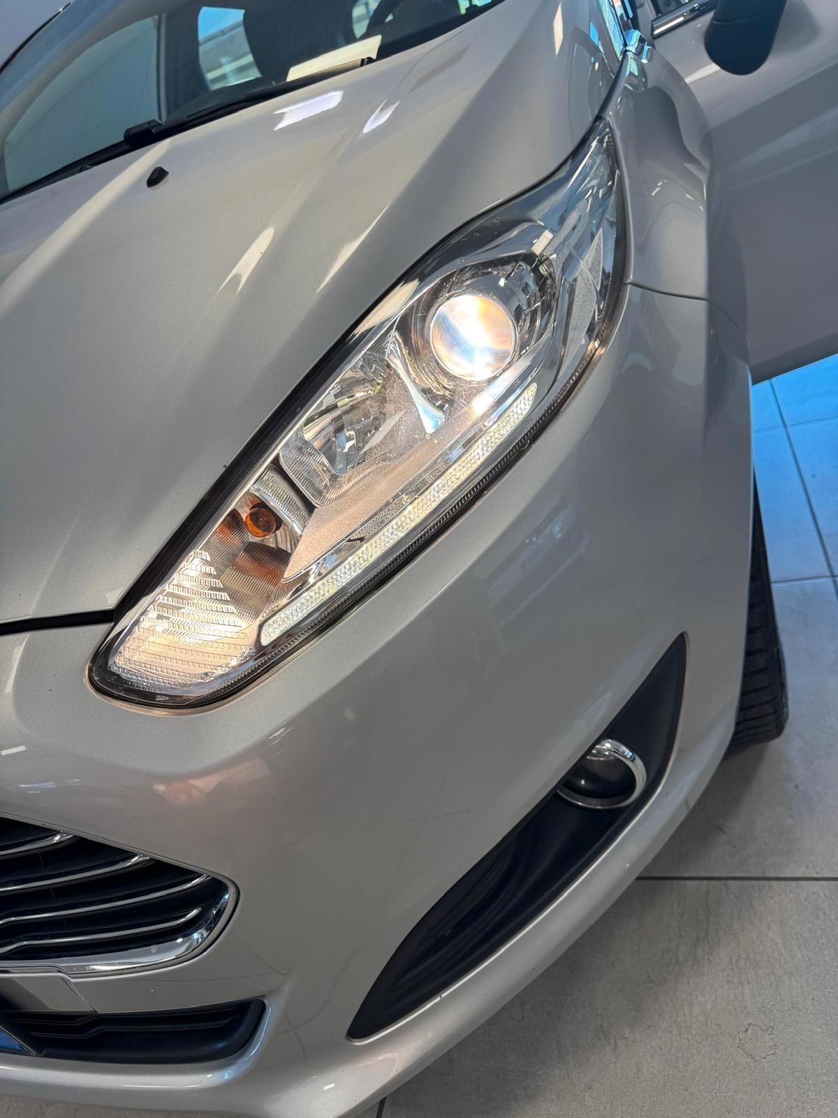 Ford Fiesta 1.5 TDCi 75CV 5p Titanium 2015