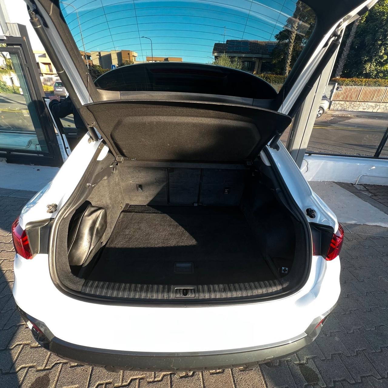 Audi Q3 35 TDI S tronic line edition