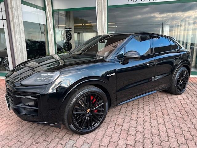 Porsche Cayenne Coupé 3.0 V6 S E-Hybrid Subentro Leasing
