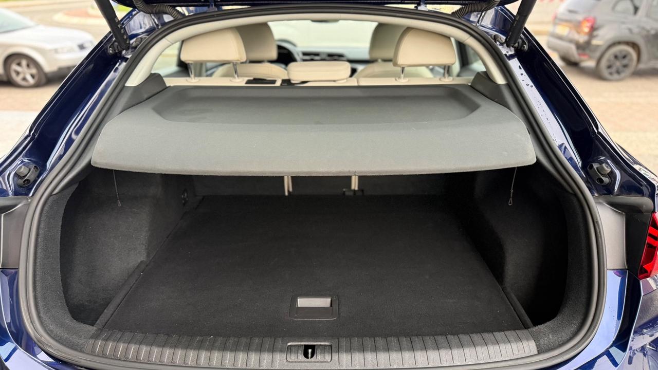 Audi Q3 35 TDI S tronic Business Advanced