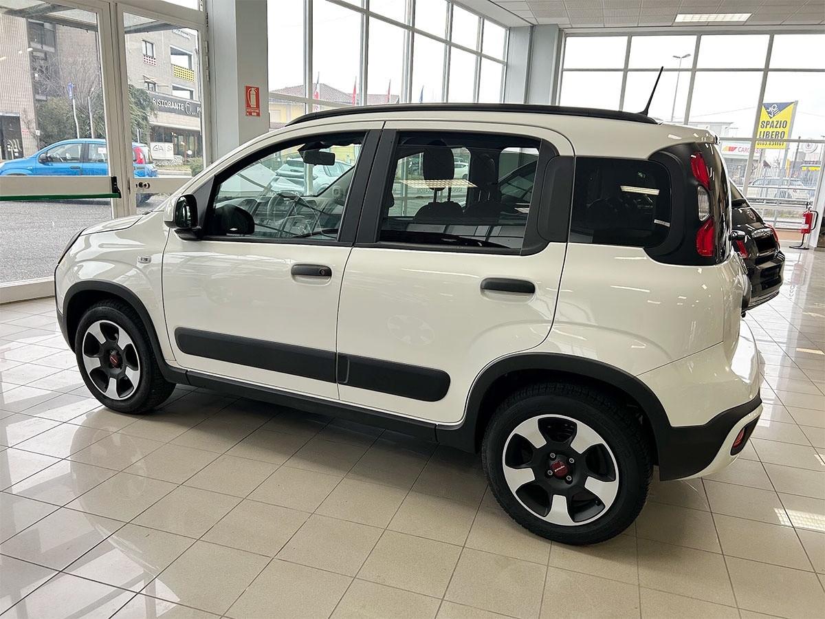 Fiat Panda 1.0 FireFly 70cv Hybrid Cross S&S