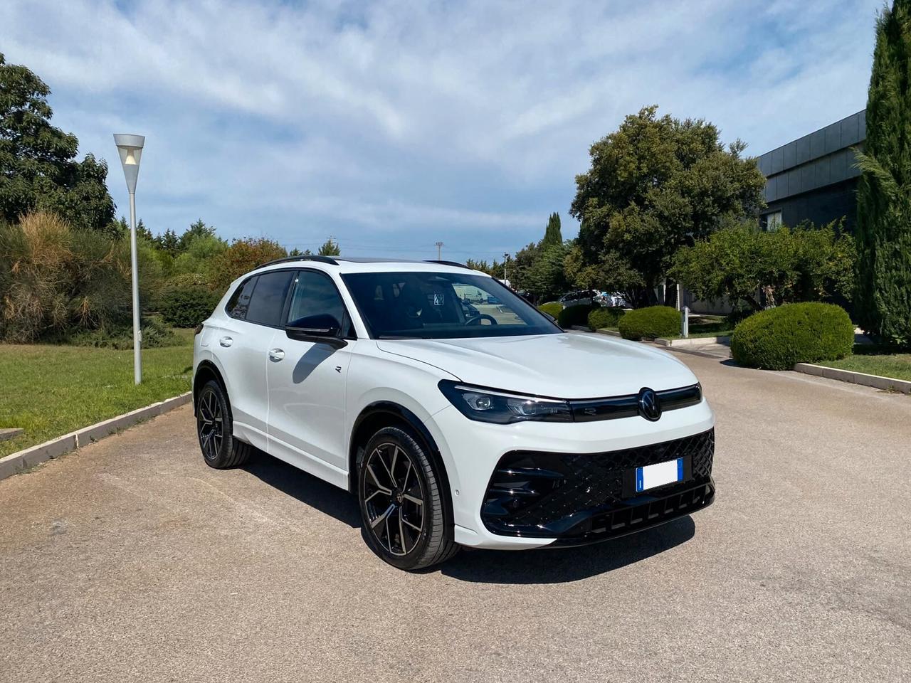 Volkswagen Tiguan 2.0 TDI 150 CV DSG R-Line Plus