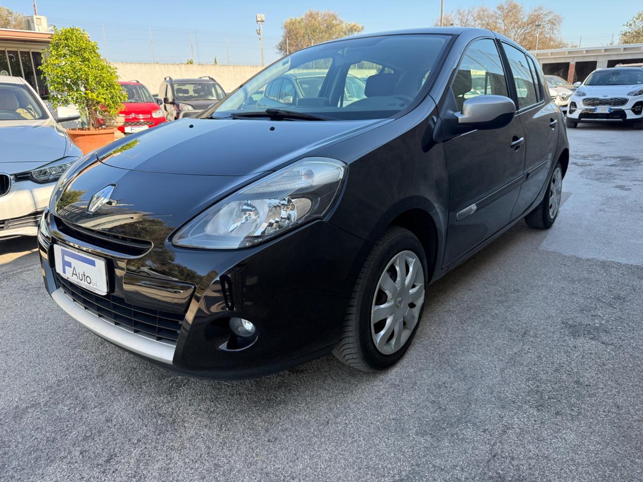 Renault Clio 1.1 75Cv GPL 20th Anniversario,117.000km,Navi,clima,DISTRIBUZIONE APPENA EFFETTUATA