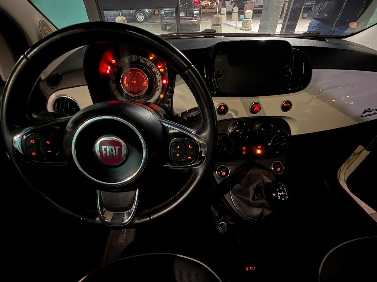 Fiat 500 LOUNGE