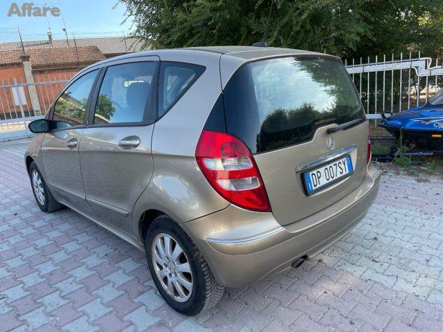 MERCEDES-BENZ A 150 Elegance