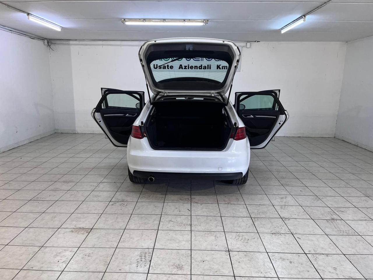 Audi A3 SPB 1.6 TDI Attraction