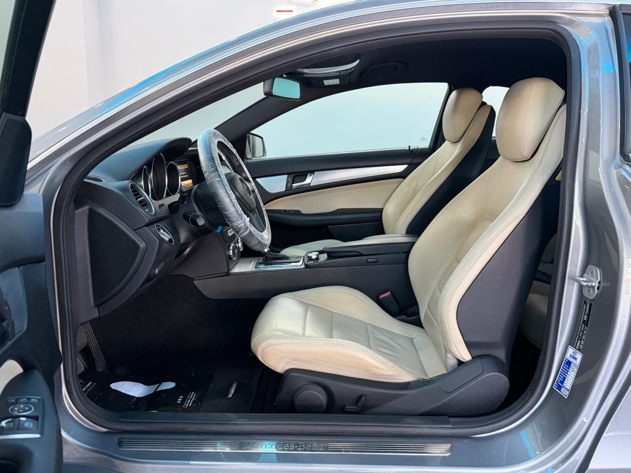 Mercedes-benz C 220 CDI BlueEFFICIENCY Coupé Avantgarde