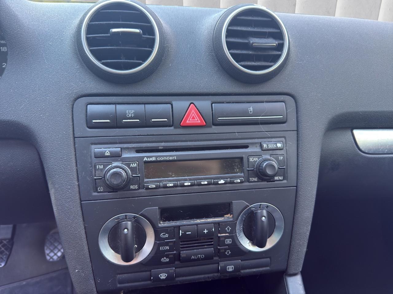 Audi A3 1.6 Ambiente