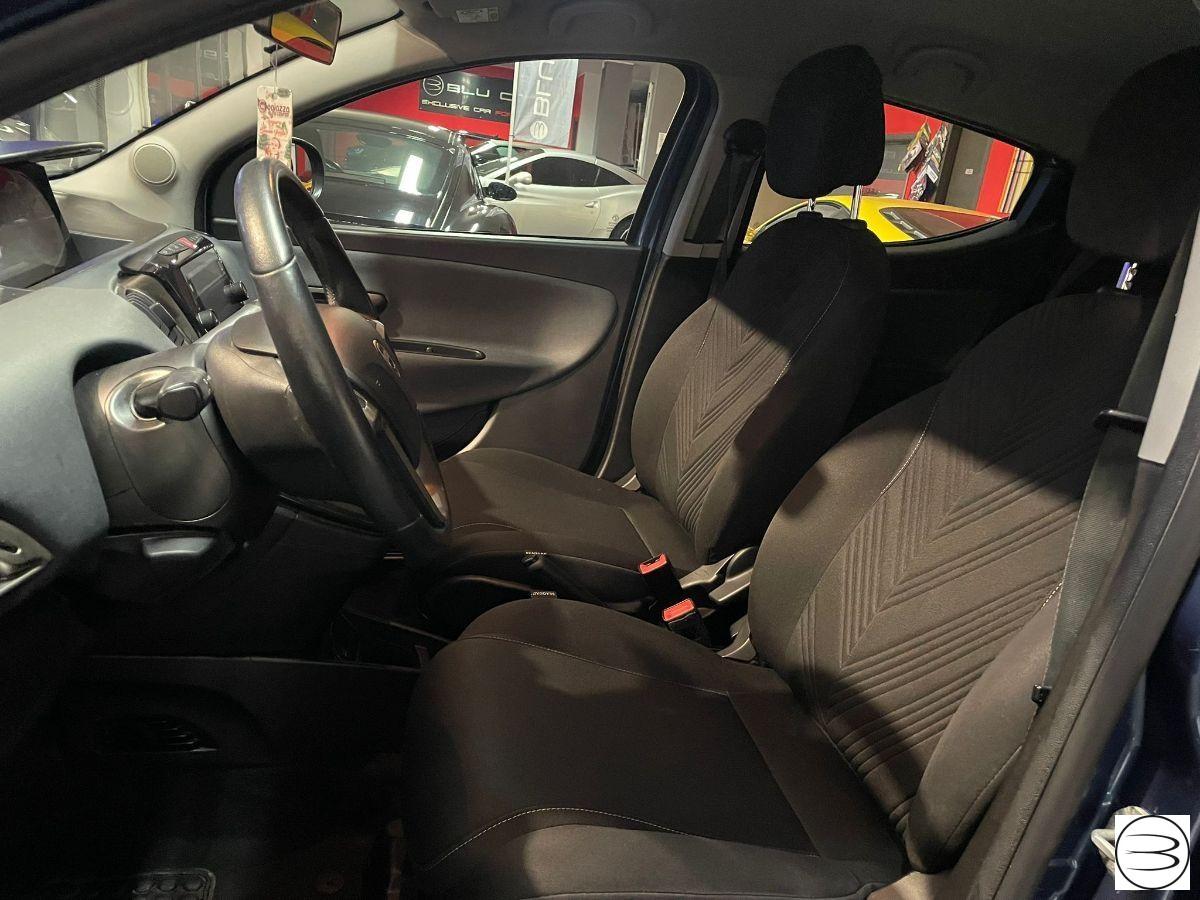 LANCIA - Ypsilon - 1.0 FireFly 5p.S&S Hybrid Silver