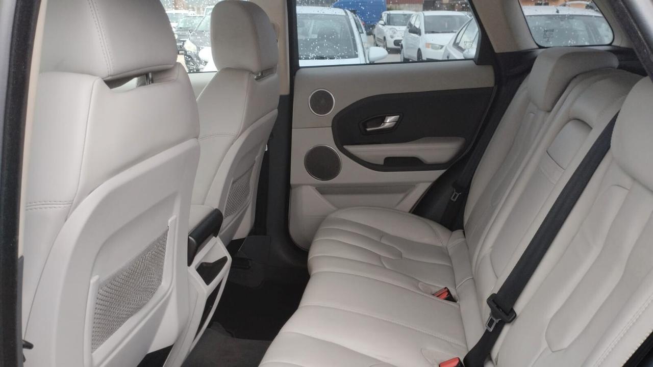 Land Rover Range Rover Evoque Range Rover Evoque 2.2 TD4 5p. Prestige