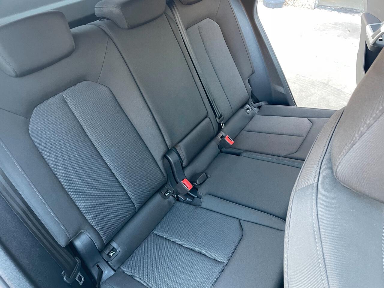 Audi Q3 2.0 150CV 35 TDI S tronic Business Advanced