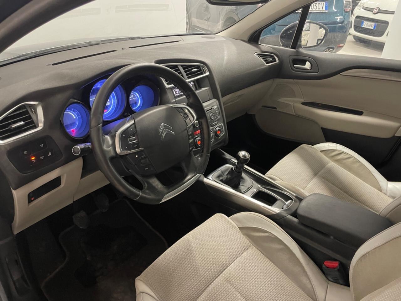 Citroen C4 1.6 e-HDi 110 airdream Exclusive