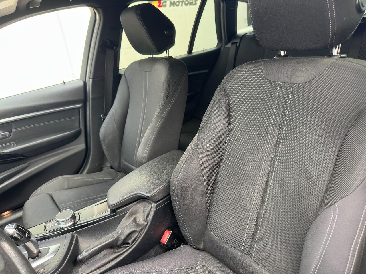 Bmw 316d touring SPORT LUXURY aut.