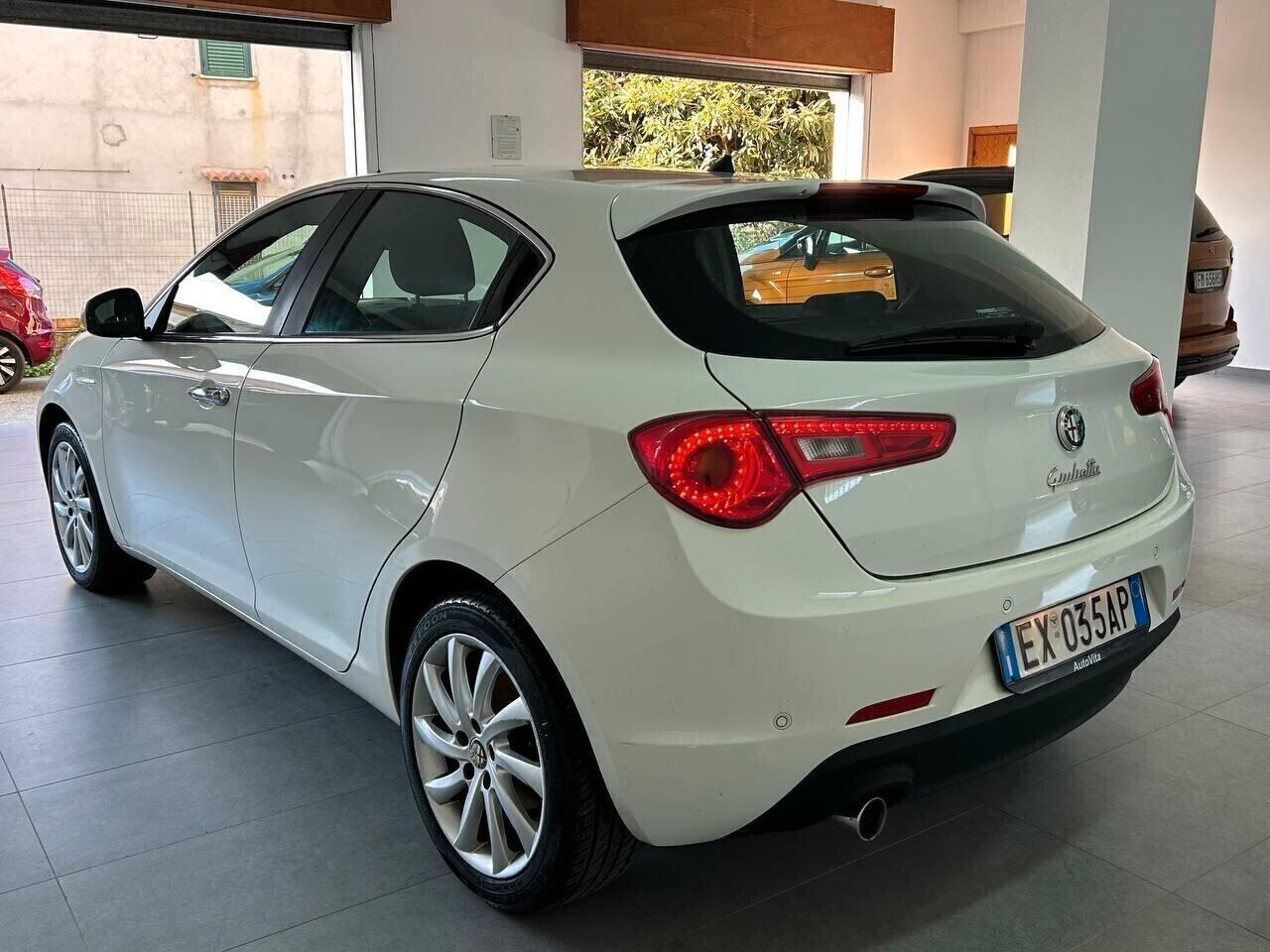 Alfa Romeo Giulietta 1.6 JTDm-2 105 CV Distinctive