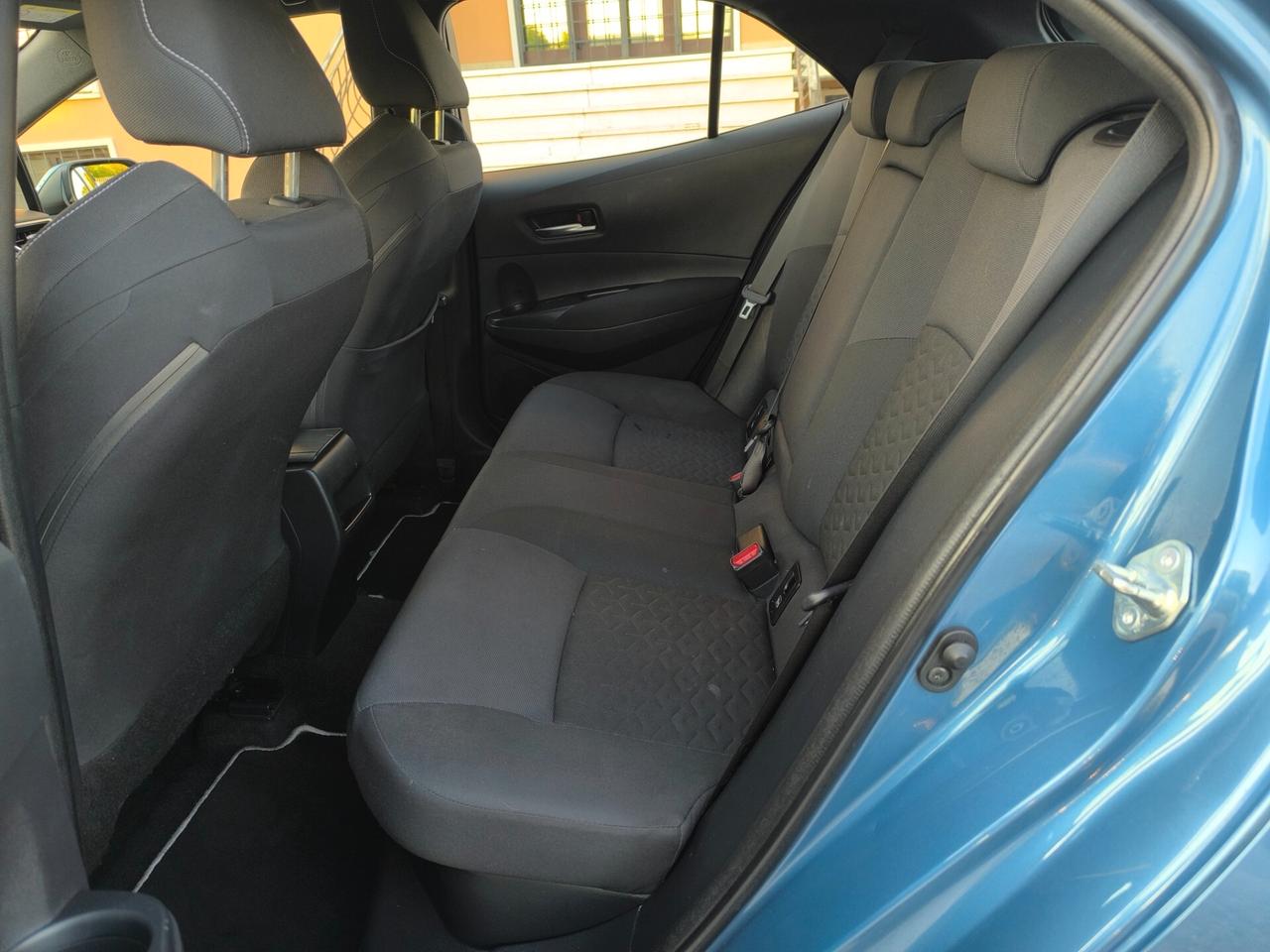 Toyota Corolla 1.8 Hybrid Active