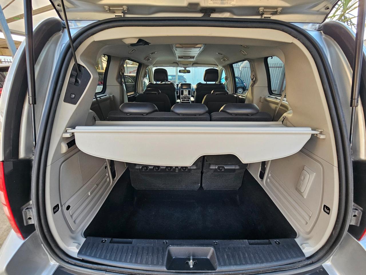 Chrysler Grand Voyager 2.8 CRD DPF Limited Stowngo