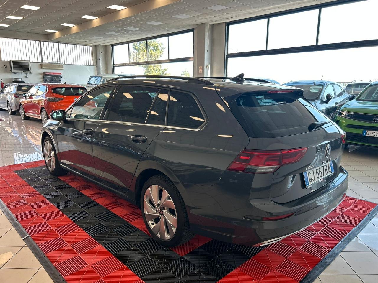 Volkswagen Golf Variant 2.0 TDI SCR Style