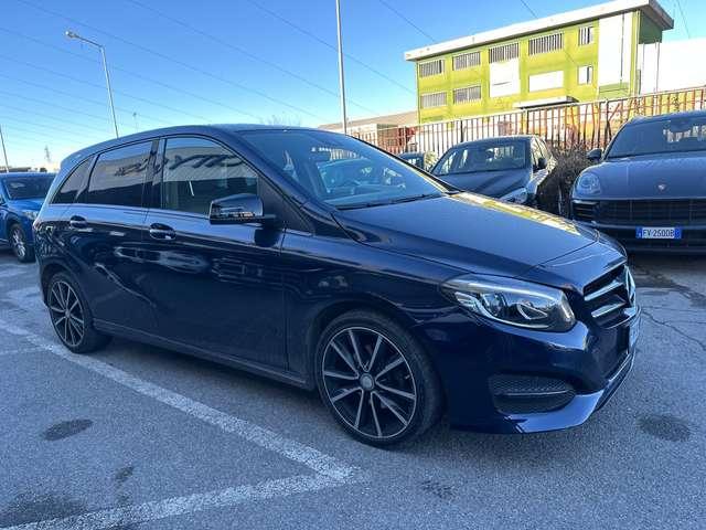 Mercedes-Benz B 200 B 200 d Premium Next auto