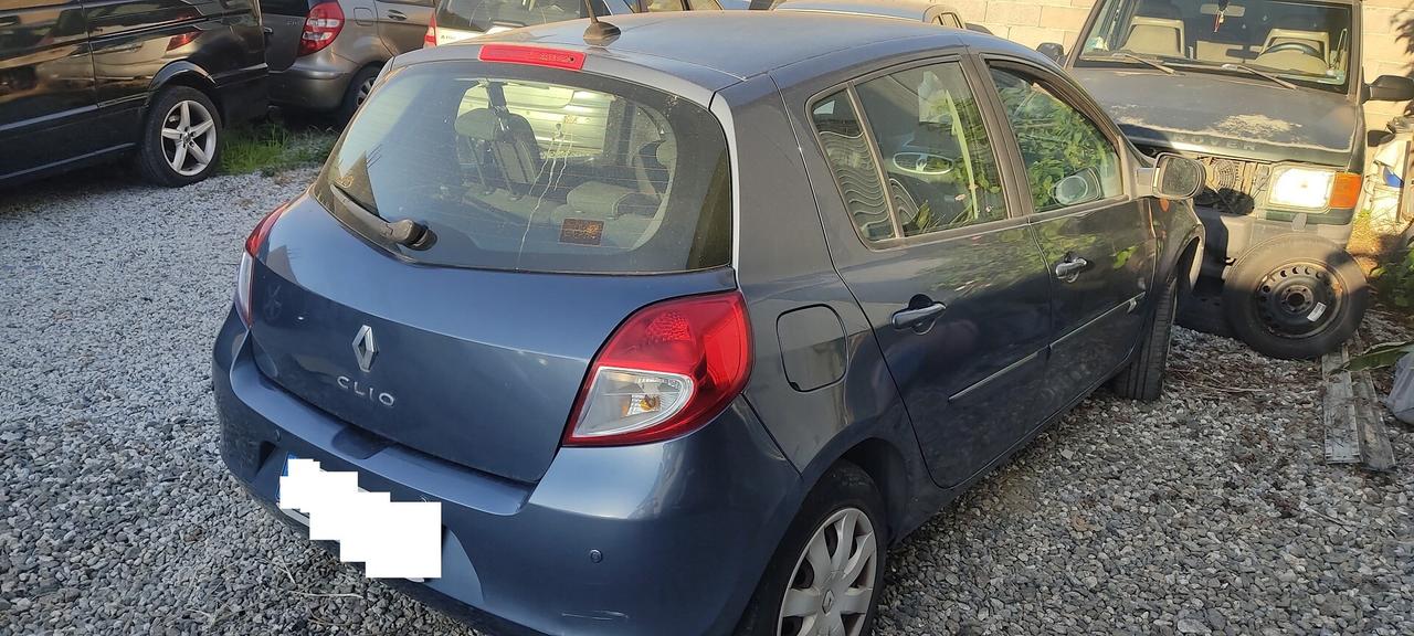 ranault clio 1.2 benzina ottime condizioni