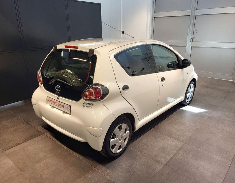 Toyota Aygo Aygo 1.0 12V VVT-i 3 porte Now Connect