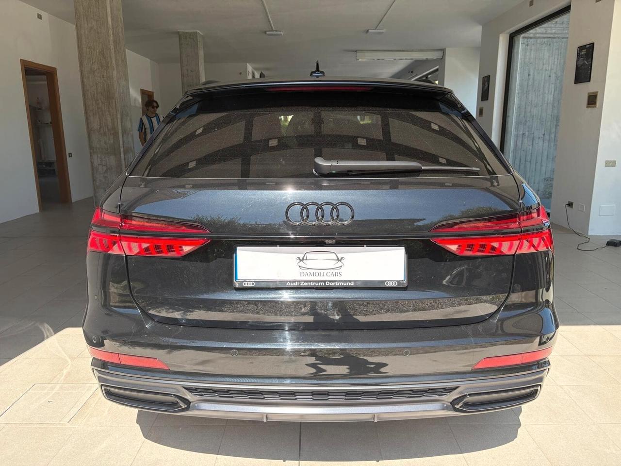 Audi A6 AUDI A6 AVANT 55 TFSIe QUATTRO S LINE - FULL!!!