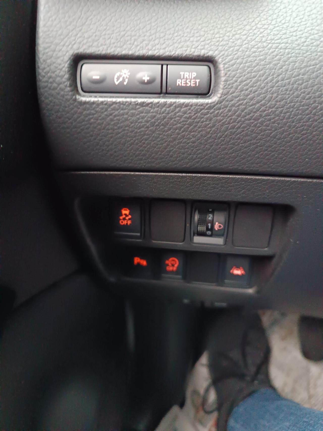 Nissan Qashqai 1.5 dCi TEKNA NAVI CAMERA FULL