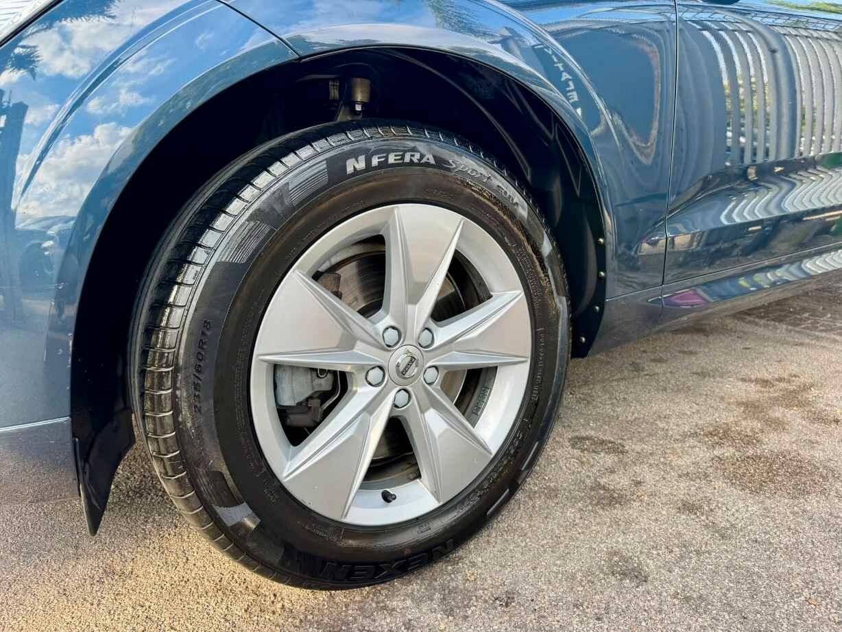 VOLVO XC60 B4 2.0 D-HYBRID 197 CV C.AUTOMATICO